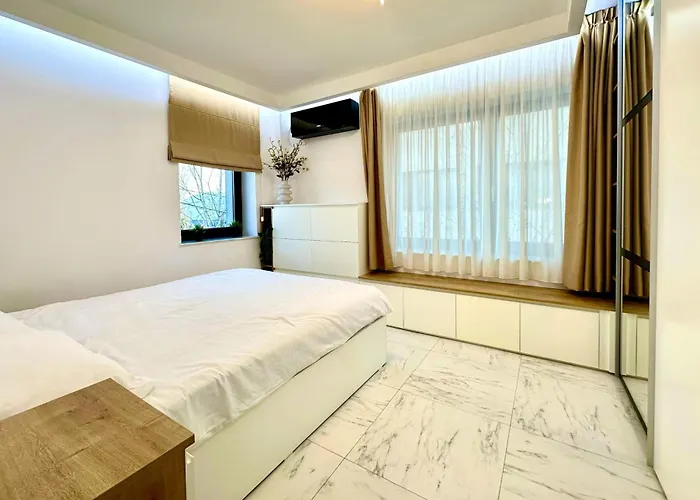Moeciu 3 A Апартаменты *